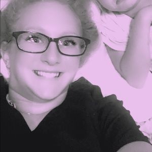 Meet your Posher, Whitney